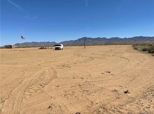 12584 N Silver Sage Dr, Dolan Springs, AZ 86441