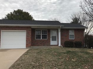 624 S Church St, Waterloo, IL 62298