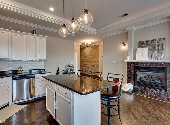 5th image of 1925 N Humboldt Blvd #4