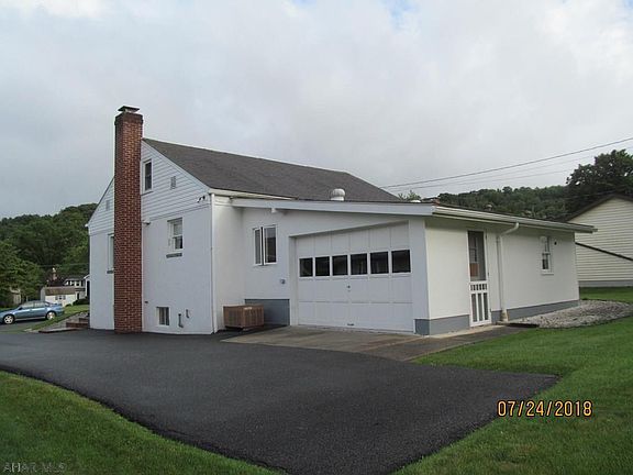 2nd image of 804 Echo Vale Dr