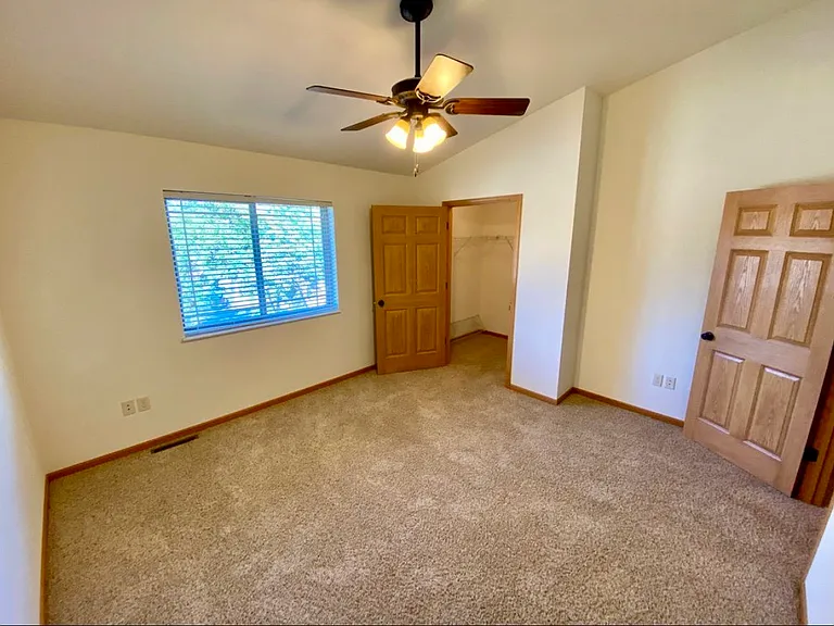 3809 Cliffside Dr #10 — Photo 13
