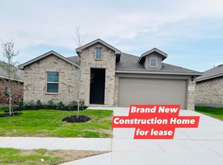1376 Dillard Crk Dr, Fort Worth, TX 76105