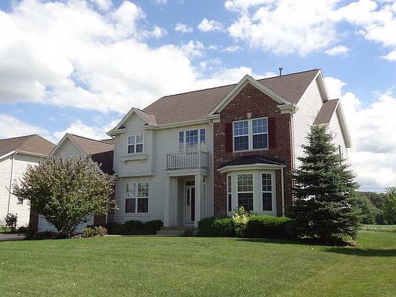 2nd image of 2988 Carlisle Ln