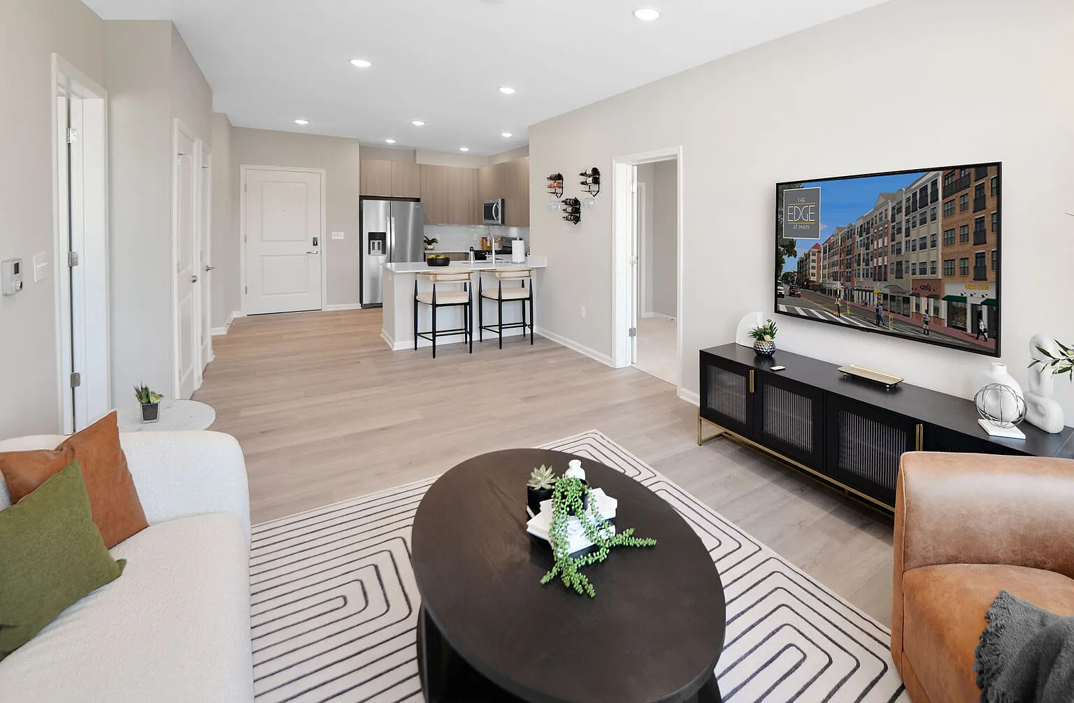 The Edge at Main — Photo 4
