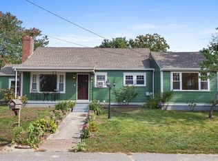 7 Falmouth St, Methuen, MA 01844