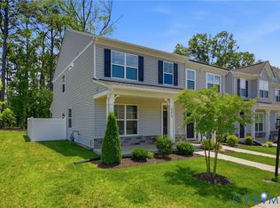 8272 Scott Commons Dr, Richmond, VA 23227