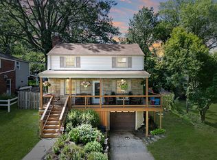 2010 Brookfield Rd, Pittsburgh, PA 15243