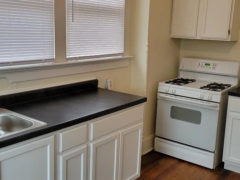 4558 Smith Rd — Photo 5