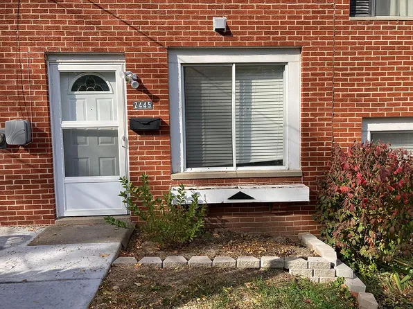 2445 S 3rd Street Plz, Omaha, NE 68108