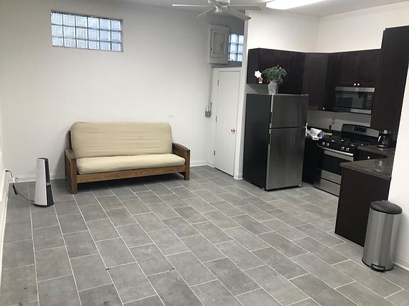 2nd image of 5759 N Nagle Ave #1