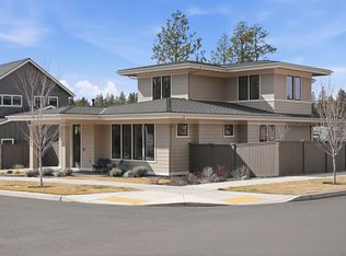 2643 NW Waymaker Ct, Bend, OR 97703