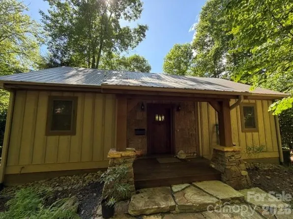 47 Falls Crossing Rd, Burnsville, NC 28714