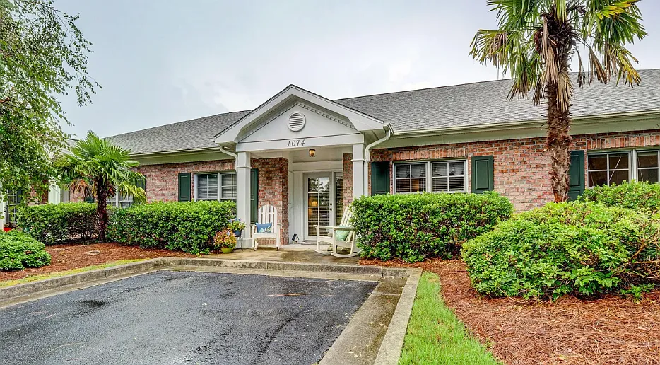 1074 Headwater Cove Ln