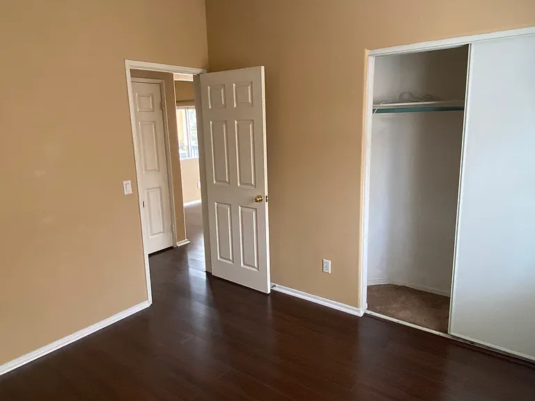 6353 Avenida De Las Vistas #1 — Photo 19