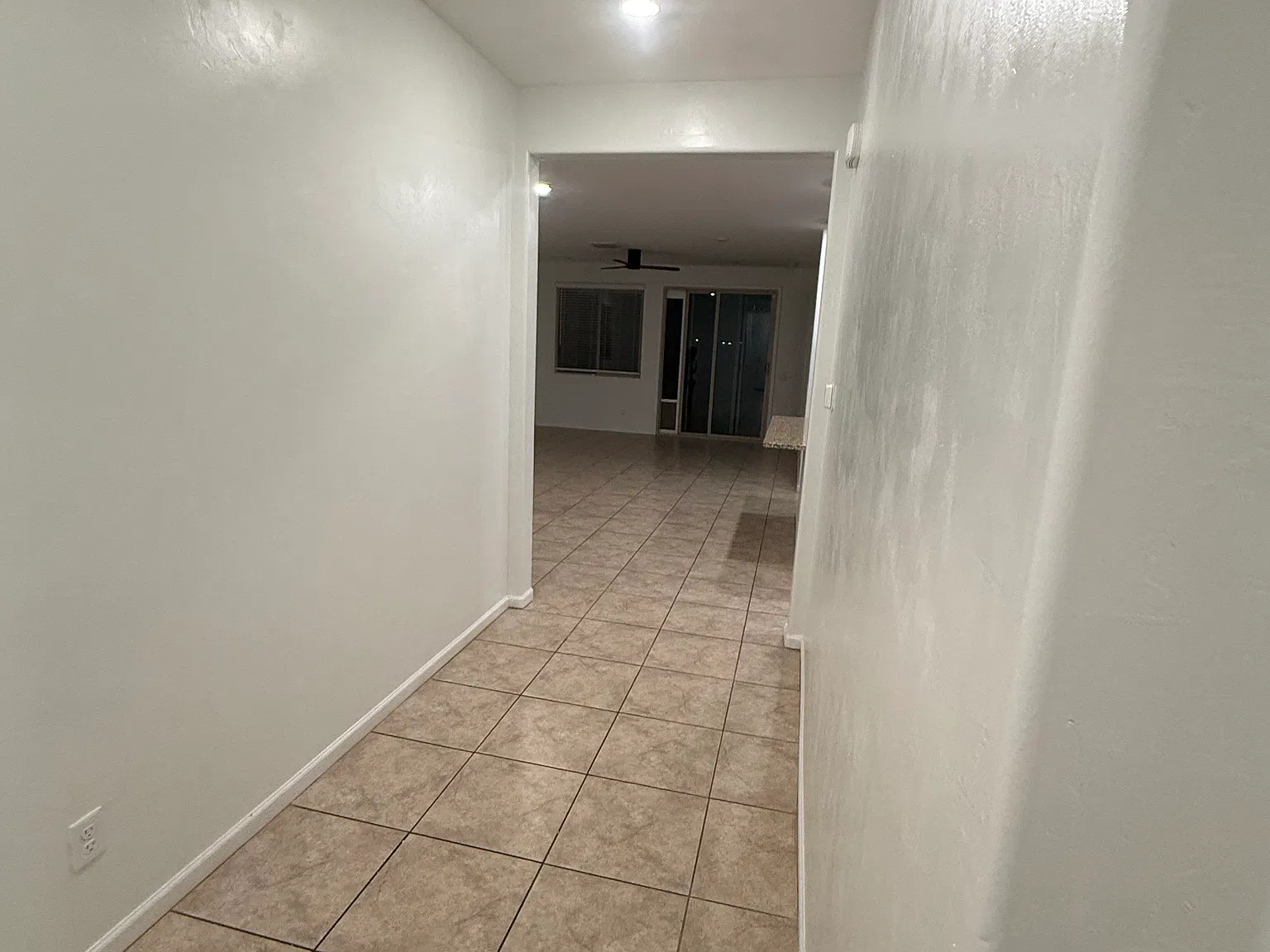 3 bed, 1668 sqft, $2,200 — Photo 4