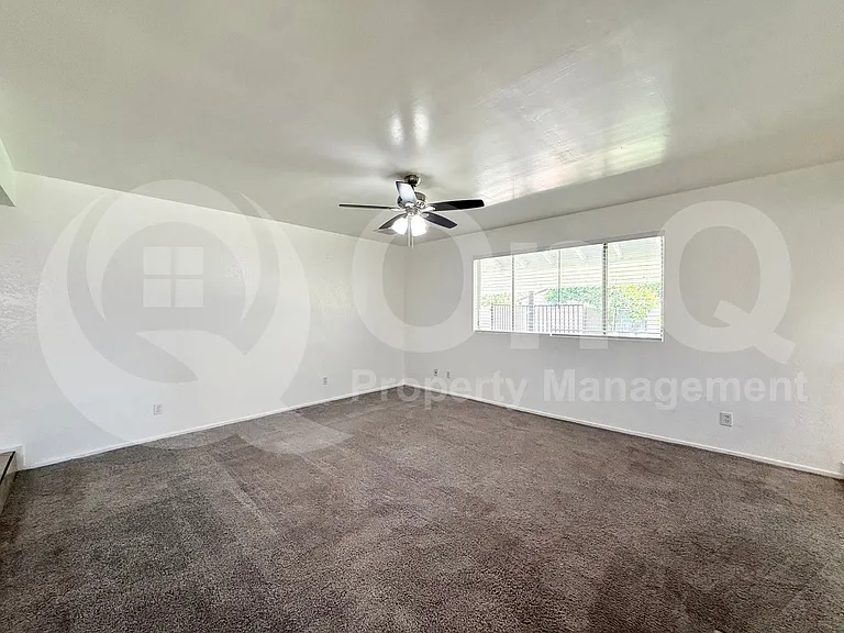 2439 E Elmwood St — Photo 14