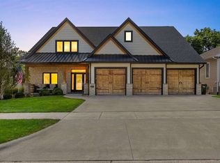 337 Windmill Pl, Iowa City, IA 52245