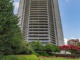 2660 Peachtree Rd Nw Atlanta, Ga, 30305 - Apartments For Rent 