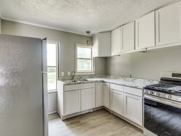 319 Rea Ave, Lancaster, TX 75146