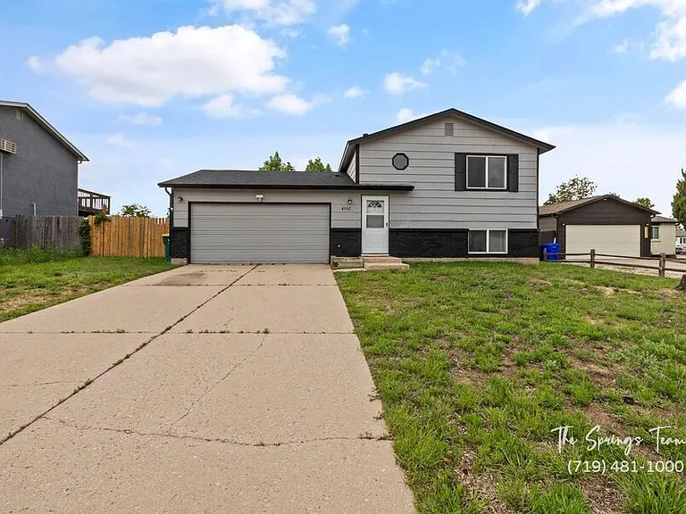 4953 Cita Dr — Photo 1