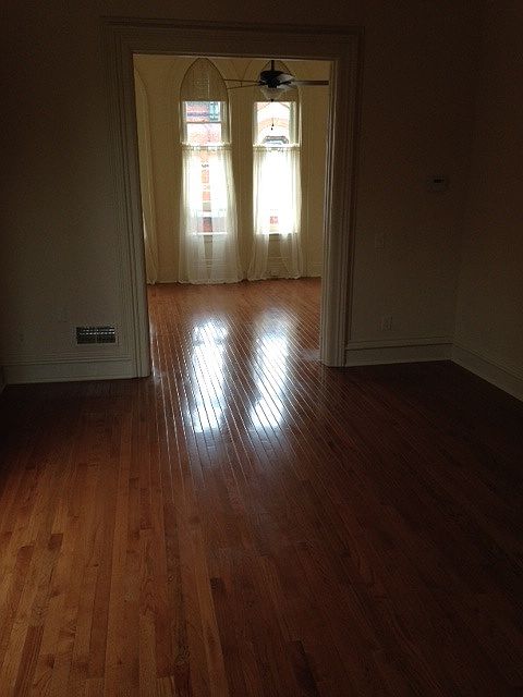 2nd image of 35-35 Lake St