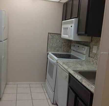 2nd image of 3390 Ramblewood Pl