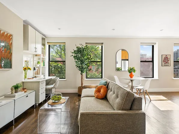445 3rd Ave #401, Brooklyn, NY 11215