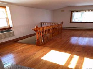 6431 229th St, Oakland Gardens, NY 11364