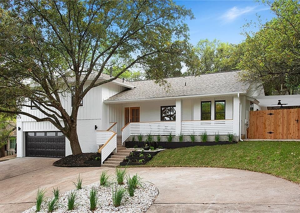 1st image of 3915 Dry Creek Dr
