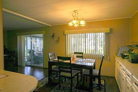 4th image of 102 Camellia Dr