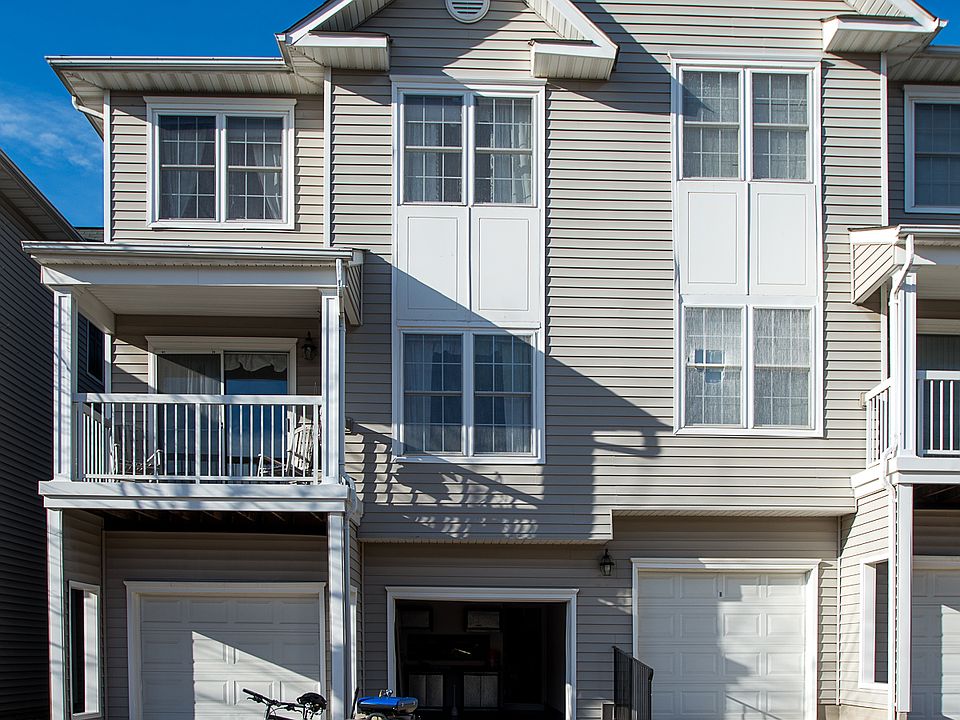 1st image of 12828 Fair Briar Ln