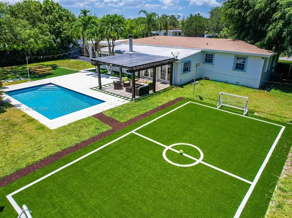 7800 SW 96th St, Miami, FL 33156
