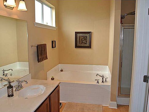 3rd image of 2641 Cedar Creek St
