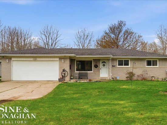 3970 Mayer Rd, Casco, MI 48064