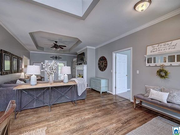 3rd image of 6207 Dorsett Woods Dr