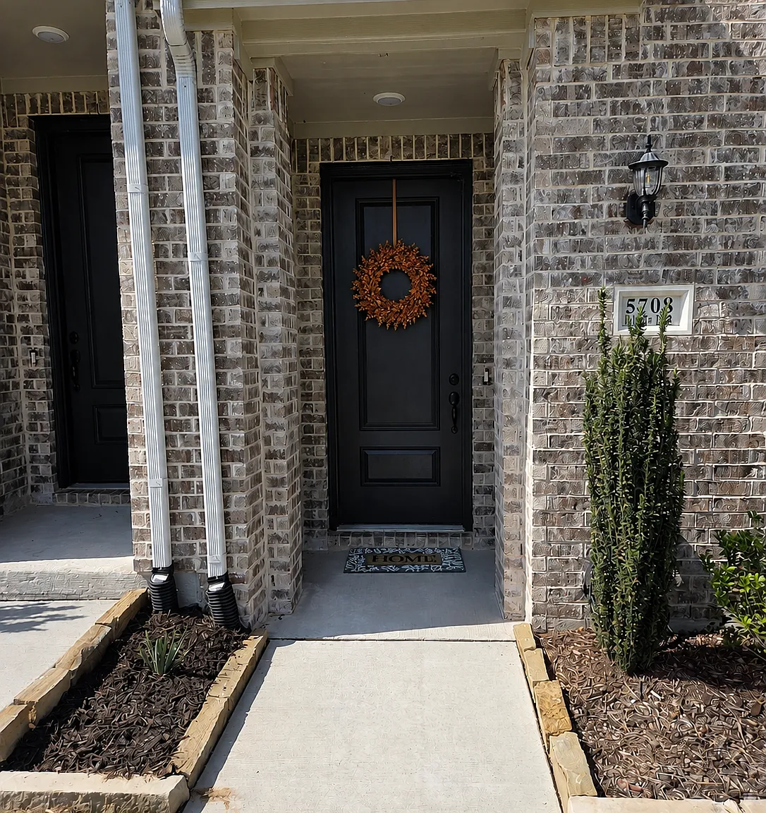 3 bed, 1876 sqft, $2,890 — Photo 1