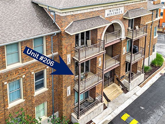 4th image of 600 W Meadow St APT 206