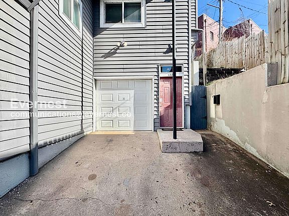 2nd image of 1327 S Lawton Ave #1