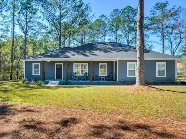 134 Blackberry Ln, Thomasville, GA 31792