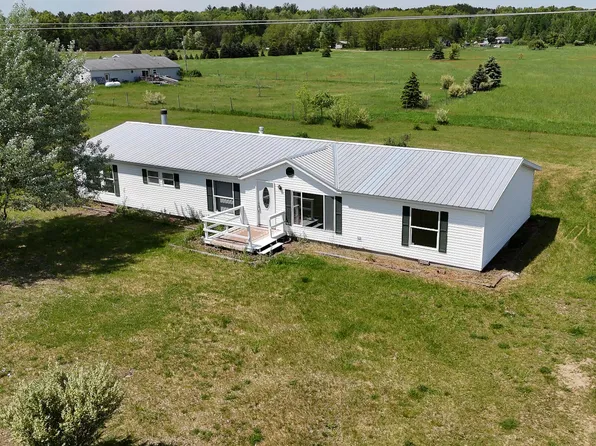 17112 Monroe Rd, Morley, MI 49336