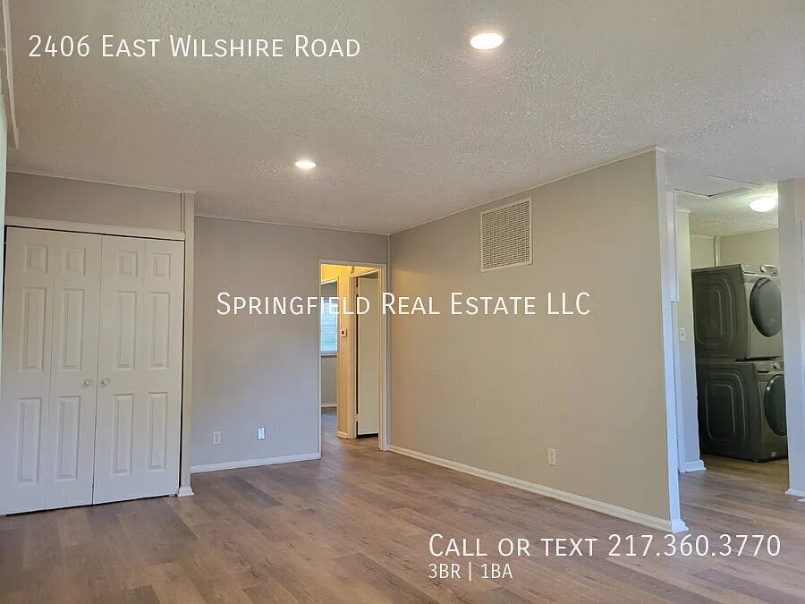 Sweet Home 3 Bedroom with Garage & Stainless Steel Appliances — Photo 4