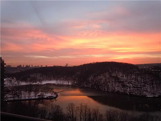 Sold by R New York | media 1