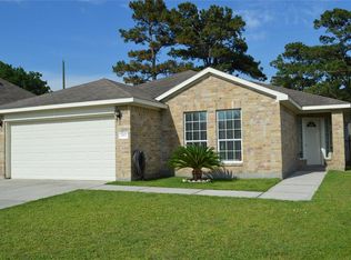 3902 Cary Creek Dr, Baytown, TX 77521