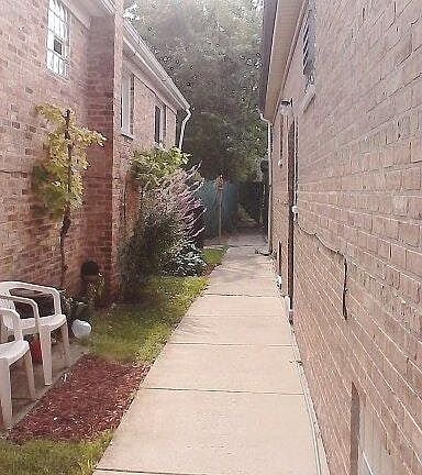 5th image of 9812 S Harvard Ave Floor 1