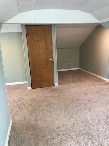 313 W South St — Photo 4