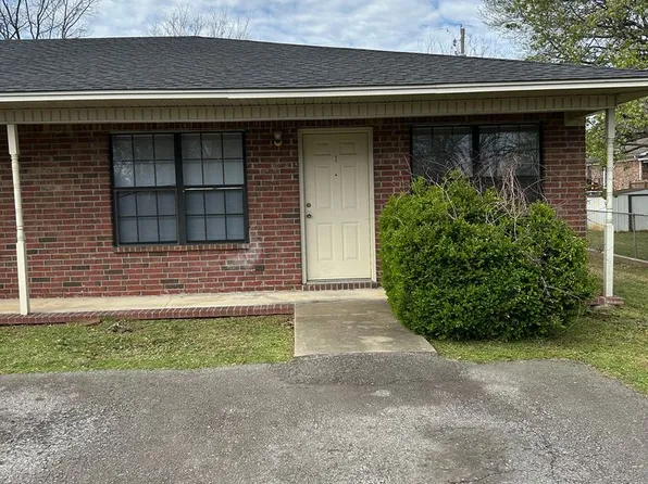 1404 S Commerce Ave #1-3, Russellville, AR 72801