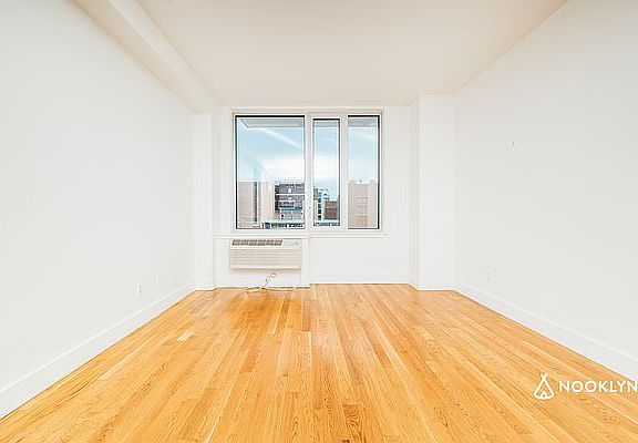 4th image of 1247 Atlantic Ave APT 702