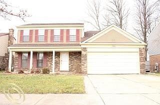 2nd image of 341 W Larchmont Dr