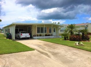 250 Sugar Loaf Ln, Naples, FL 34114