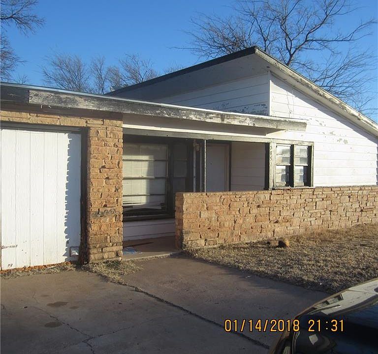 1st image of 2850 S 20th St
